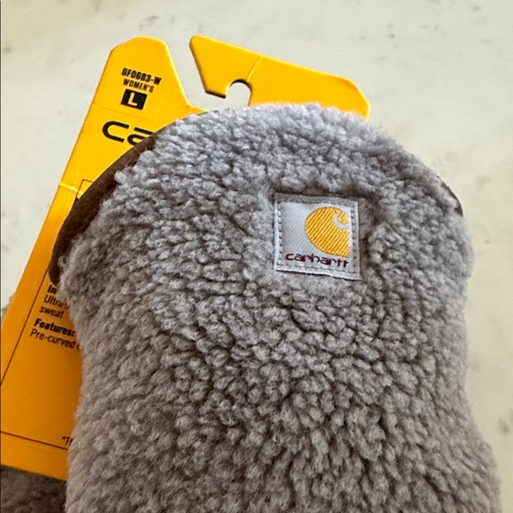 Carhartt Gray Sherpa Mittens - Picture 2 of 5